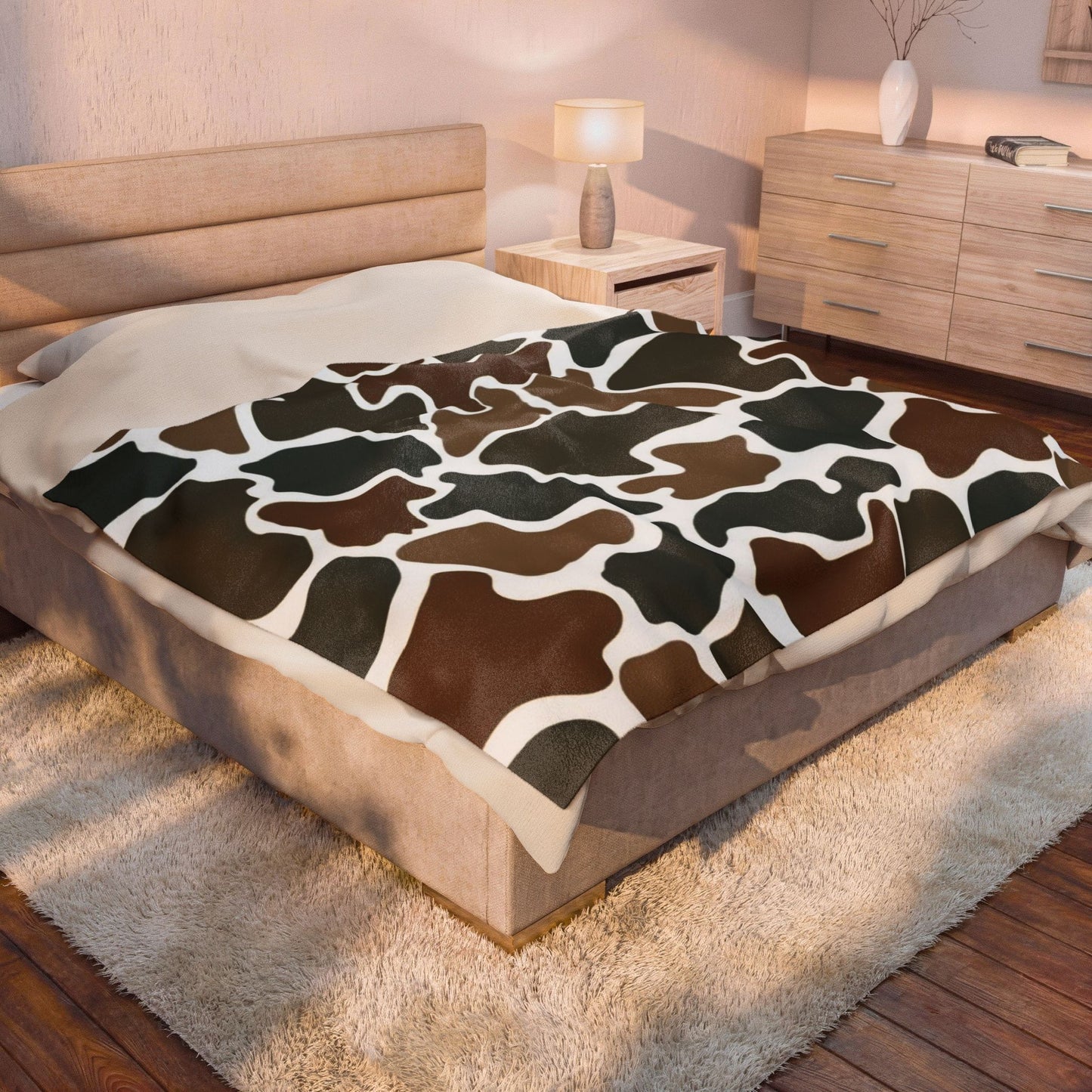 Camouflage Velveteen Plush Blanket — Cozy Brown & Olive Camo Throw