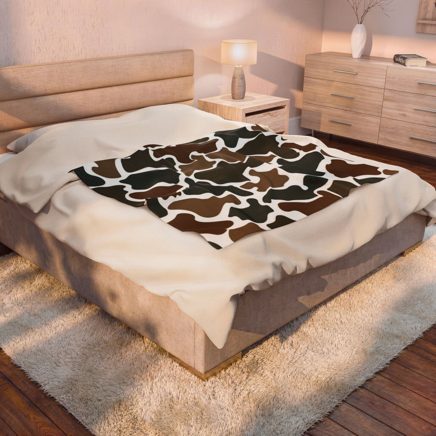Camouflage Velveteen Plush Blanket — Cozy Brown & Olive Camo Throw
