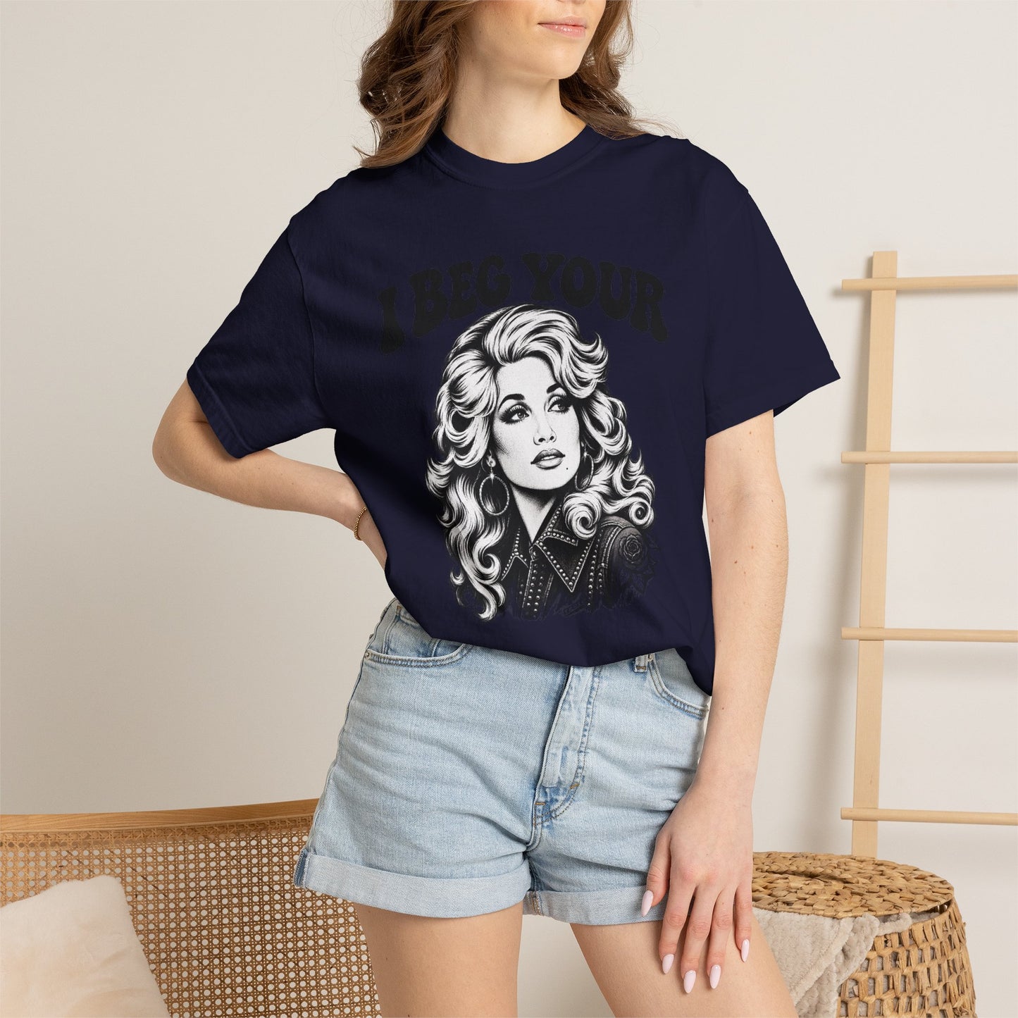 “I Beg Your” Retro Glam Portrait Tee