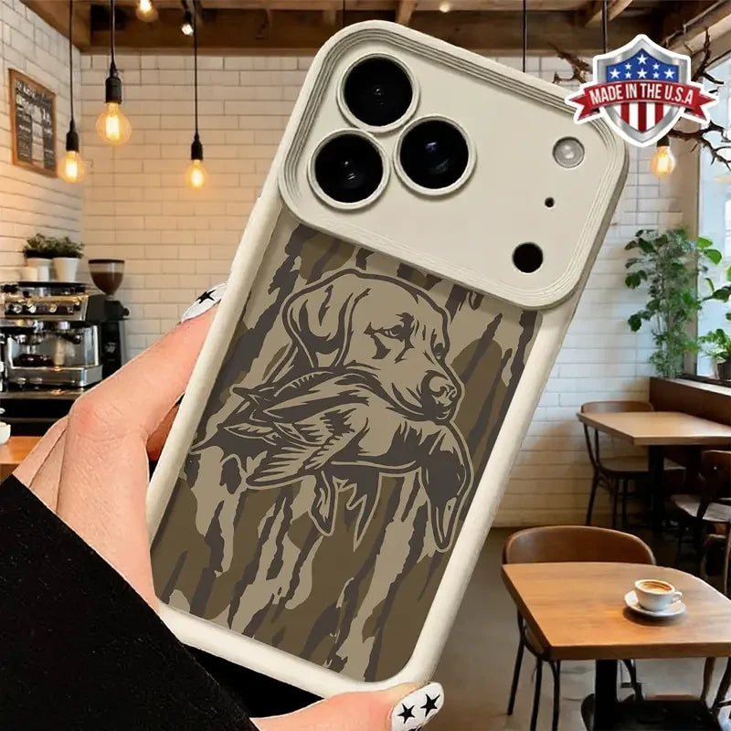 Vintage Hunting Dog Camouflage Phone Case