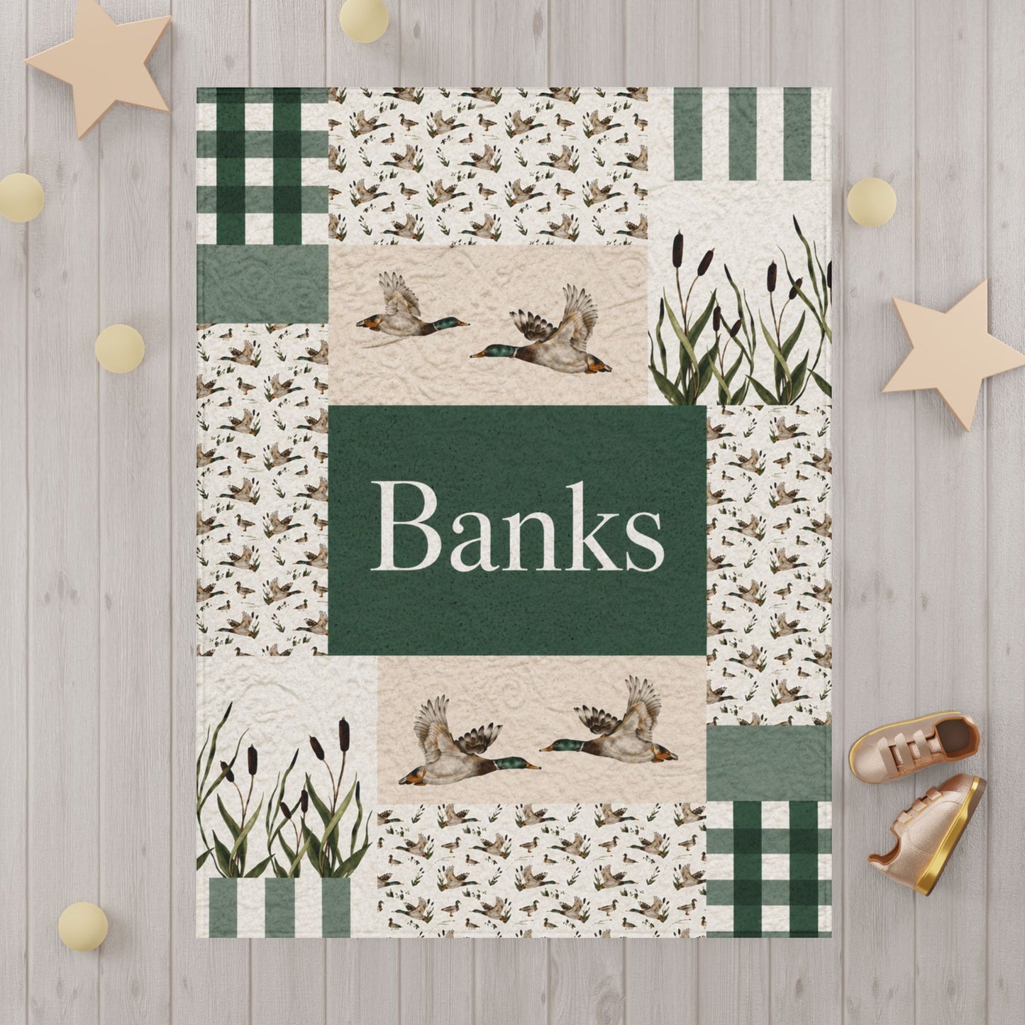 Personalized Toddler Blanket - Green Patchwork Duck & Reeds Baby Throw (Name: Banks)