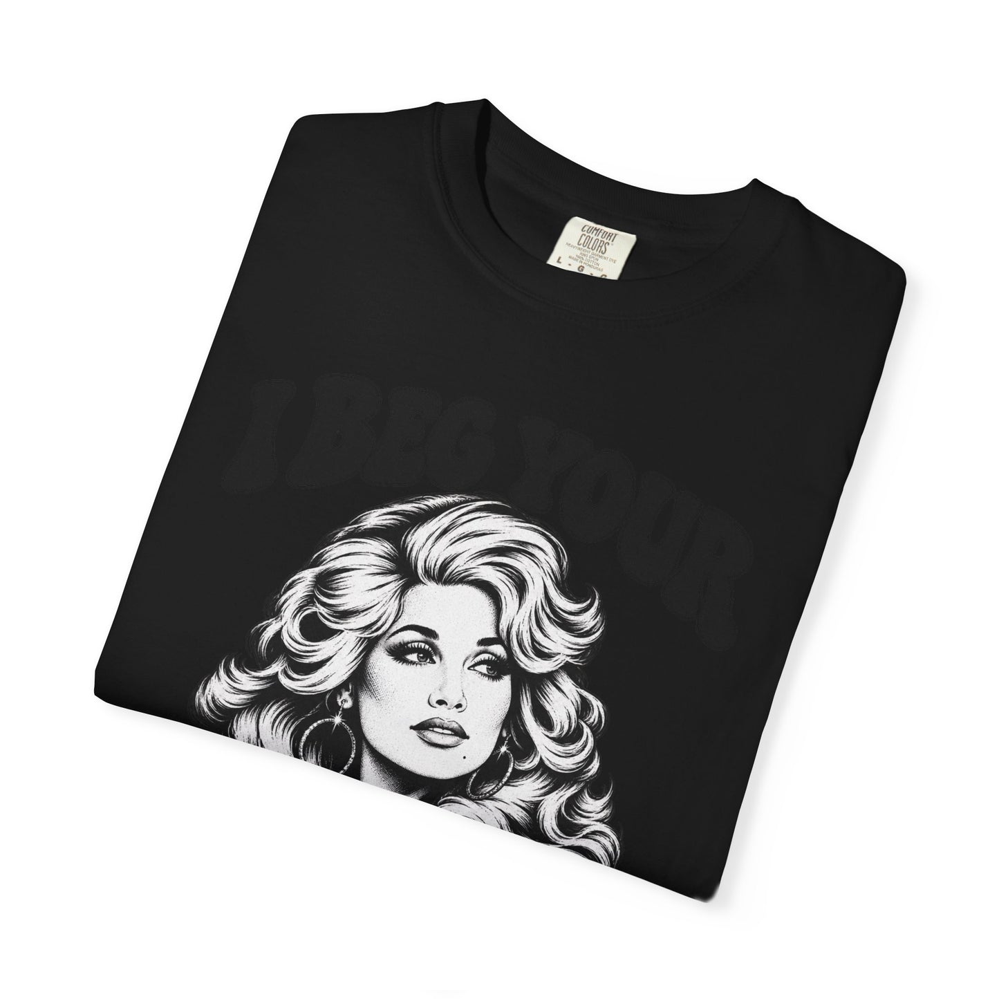“I Beg Your” Retro Glam Portrait Tee