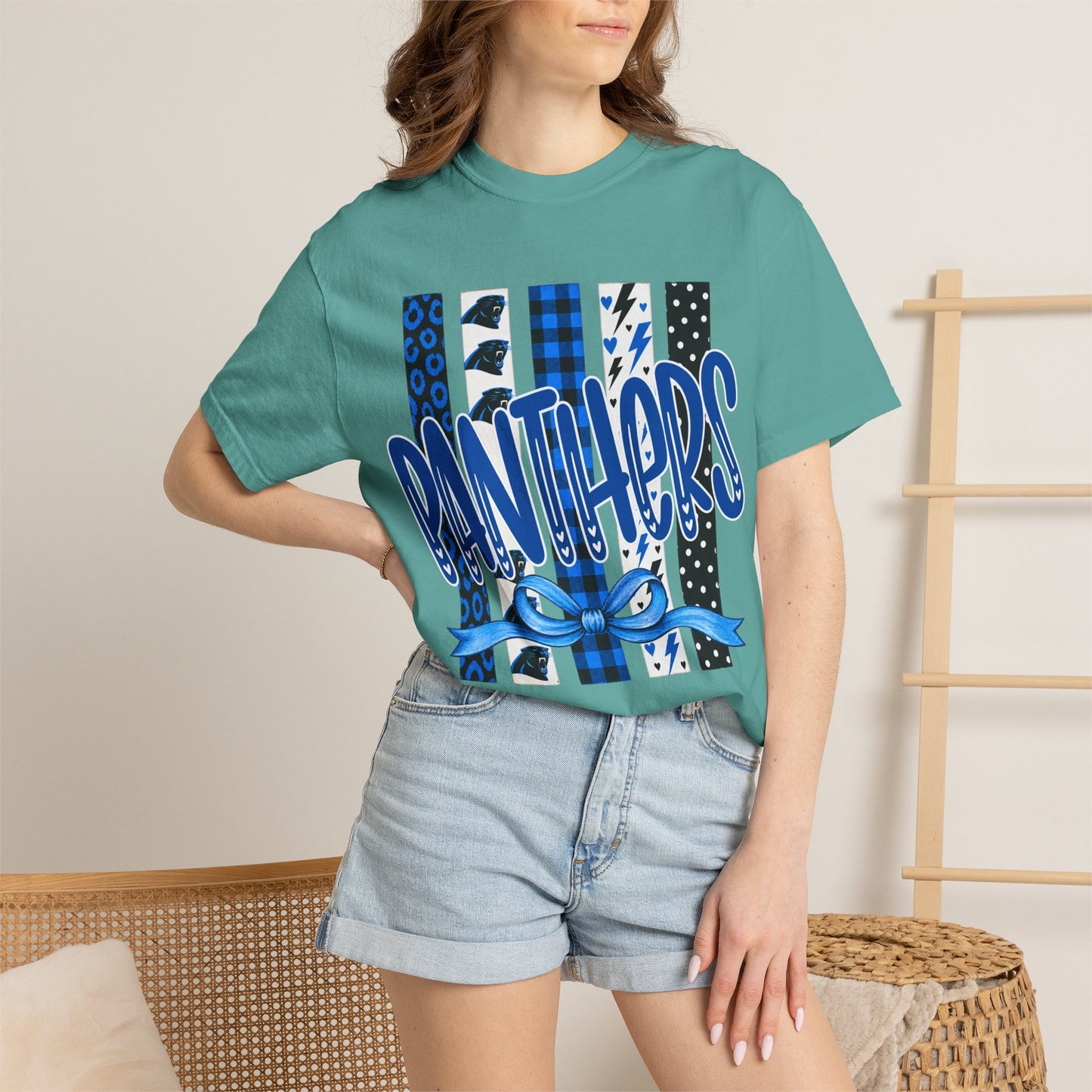 PANTHERS COQUETTE BOW TEE