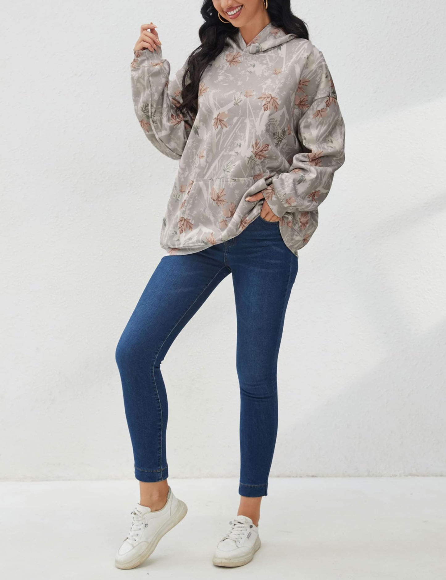 Womens Oversized Camo Hoodie Y2k Maple Leaf Print Fleece Hooded Pullover Sweatshirt Casual Long Sleeve Fall Outfits