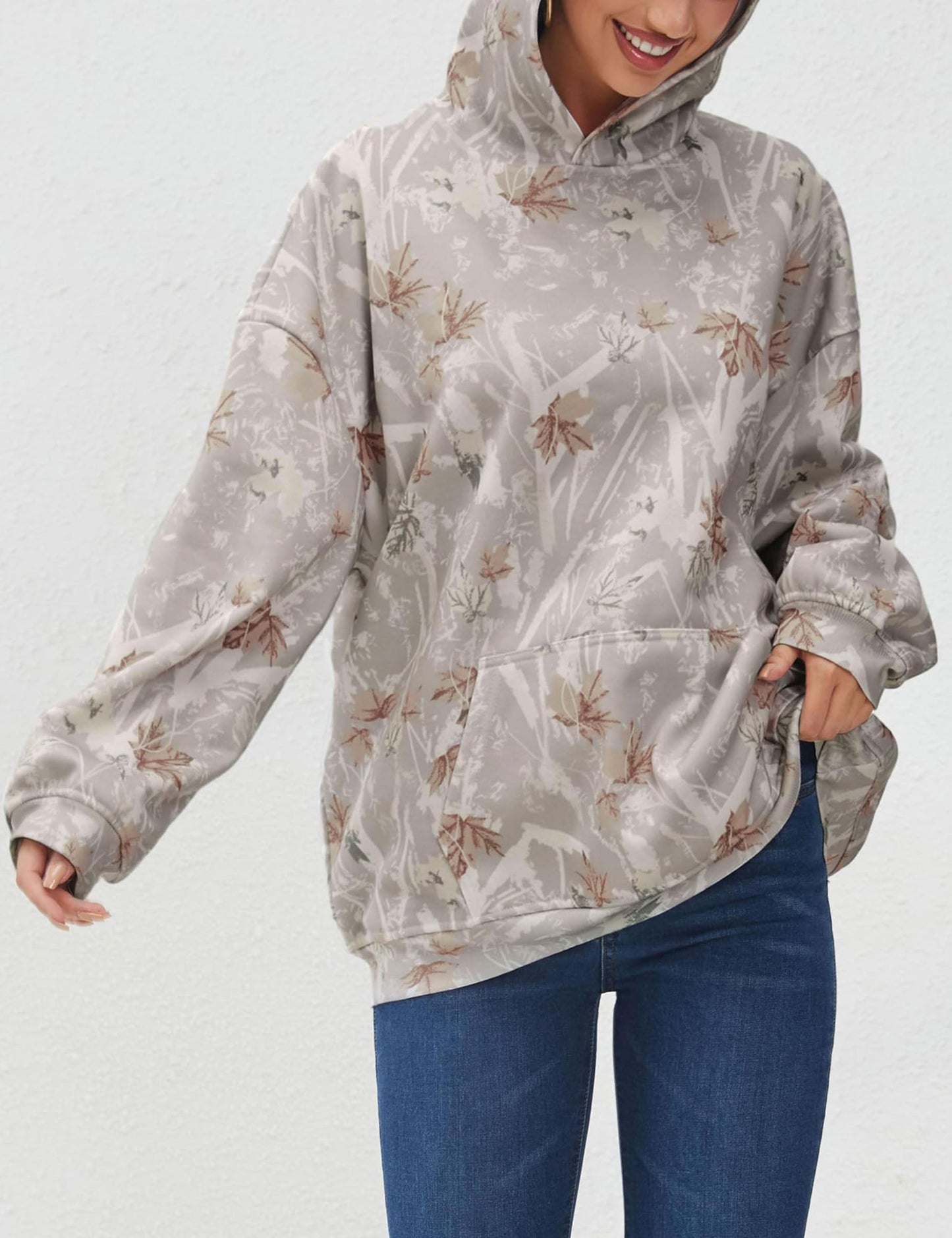 Womens Oversized Camo Hoodie Y2k Maple Leaf Print Fleece Hooded Pullover Sweatshirt Casual Long Sleeve Fall Outfits