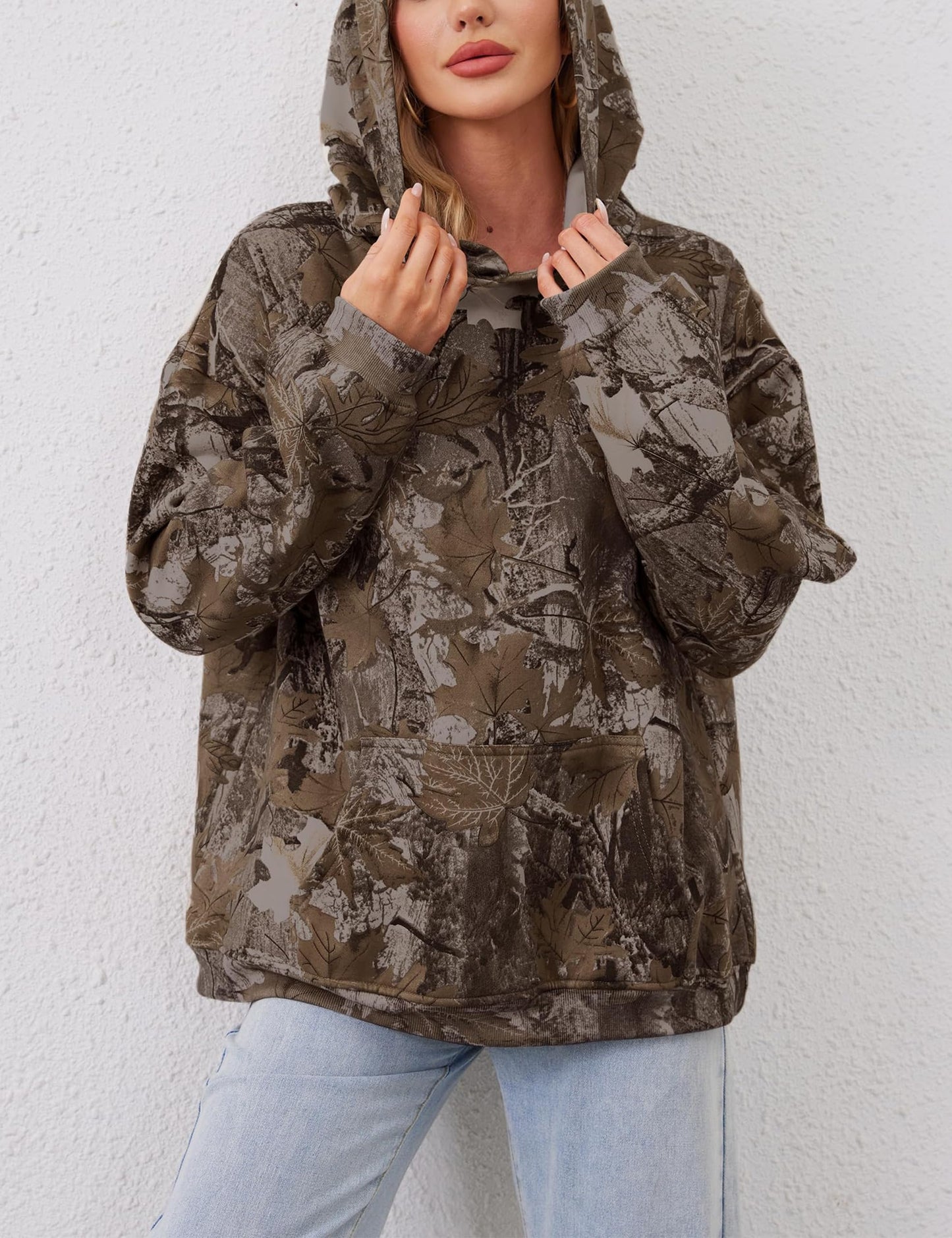 Womens Oversized Camo Hoodie Y2k Maple Leaf Print Fleece Hooded Pullover Sweatshirt Casual Long Sleeve Fall Outfits