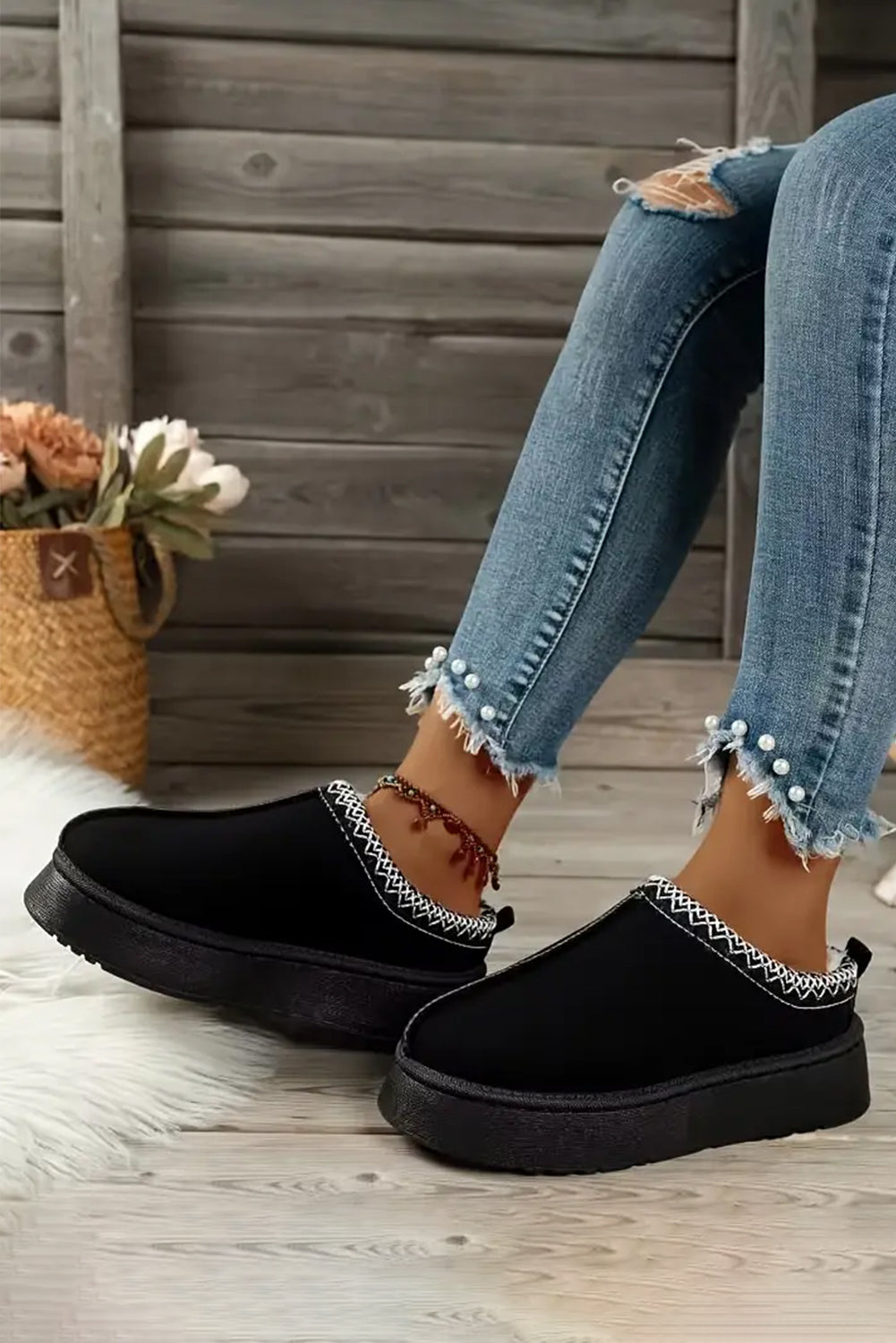 Chestnut Faux Suede Embroidered Detail Plush Lined Platform Slippers